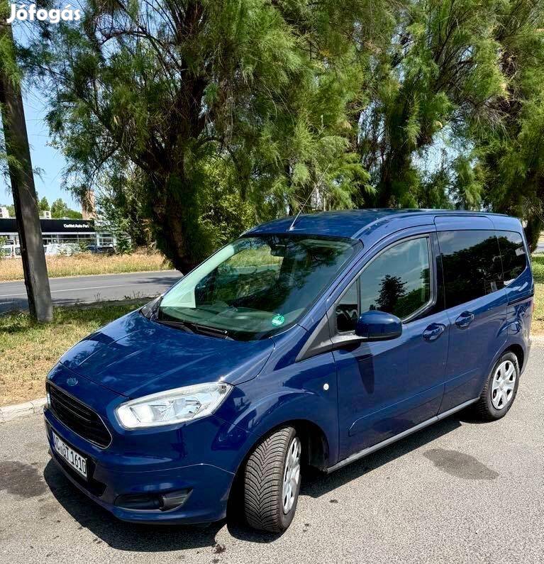Eladó friss műszakis Ford Tourneo Courier