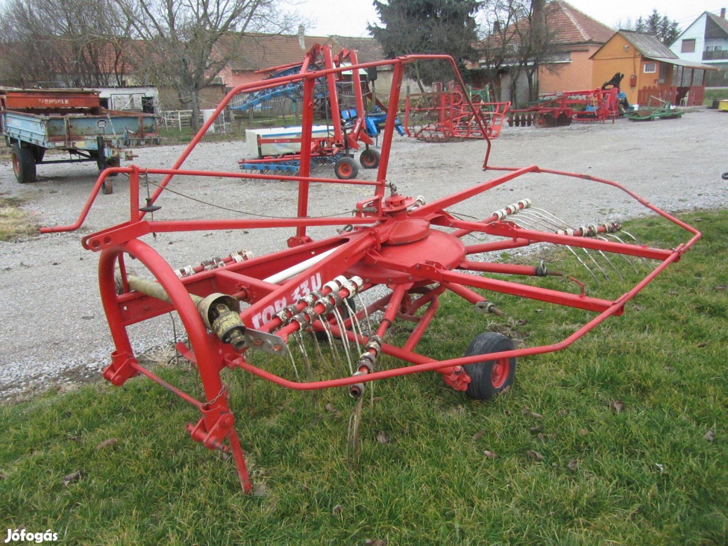 Eladó függ .sodró Top 33 U