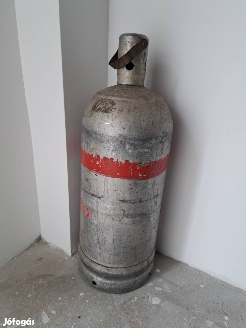 Elado gázpalack
