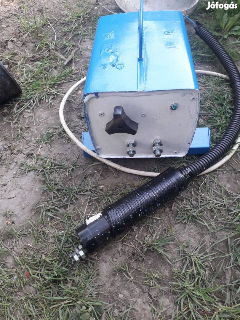 Eladó gumi minta vágó gép