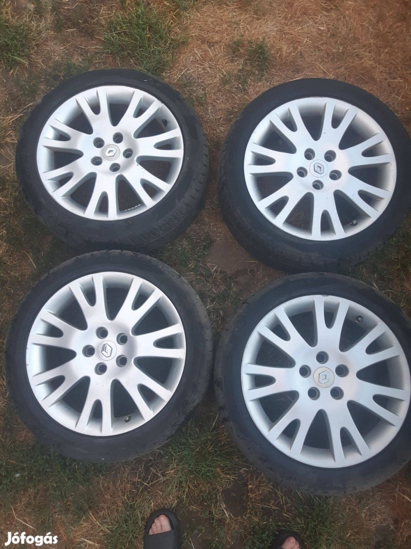 Eladó gyári 17-es Renault Laguna alufelnik