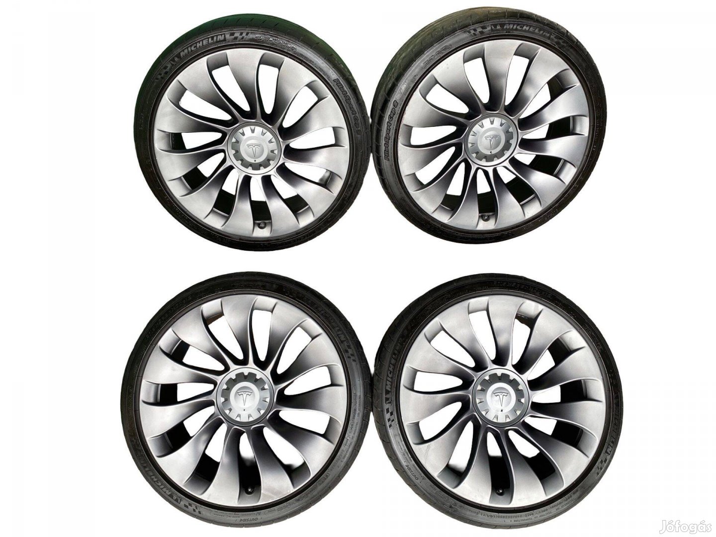 Eladó gyári 20"-os Tesla Model 3, Überturbine + Michelin Cup2 + BLE