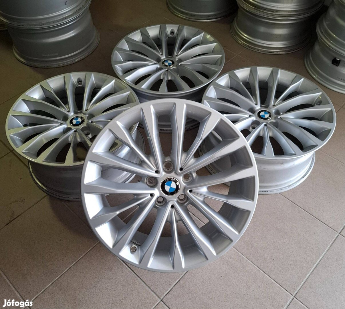 Eladó gyári BMW Style 632 5x112 18" alufelni szett