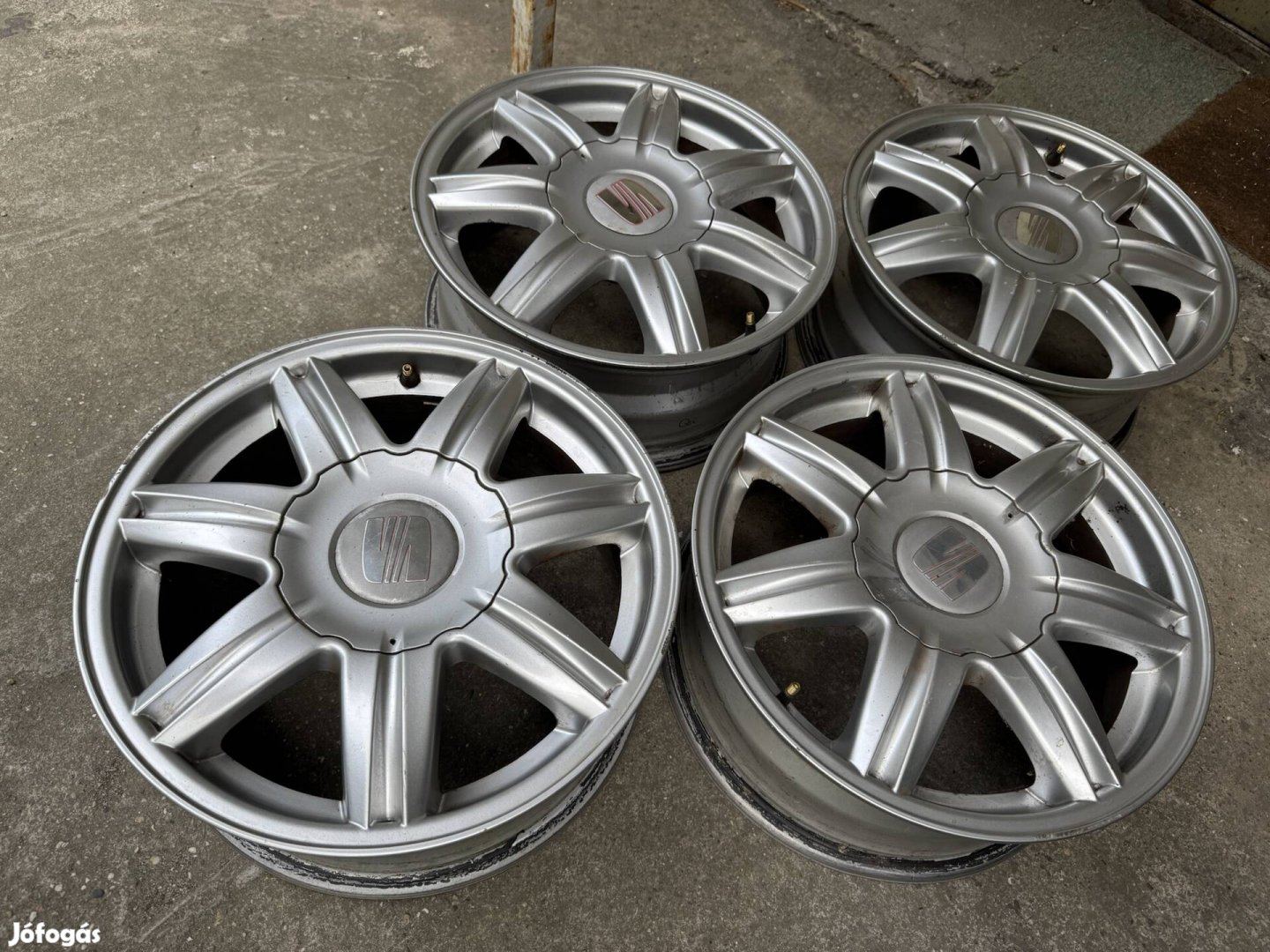 Eladó gyári SEAT Ronal 5x100 , 6.5J x R16 alufelni VW AUDI Skoda