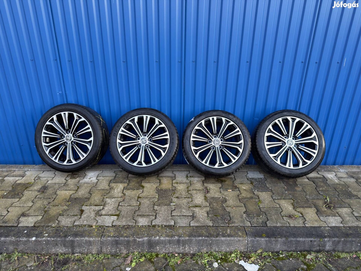 Eladó gyári Toyota Corolla R17 alufelni garnitúra újszerű