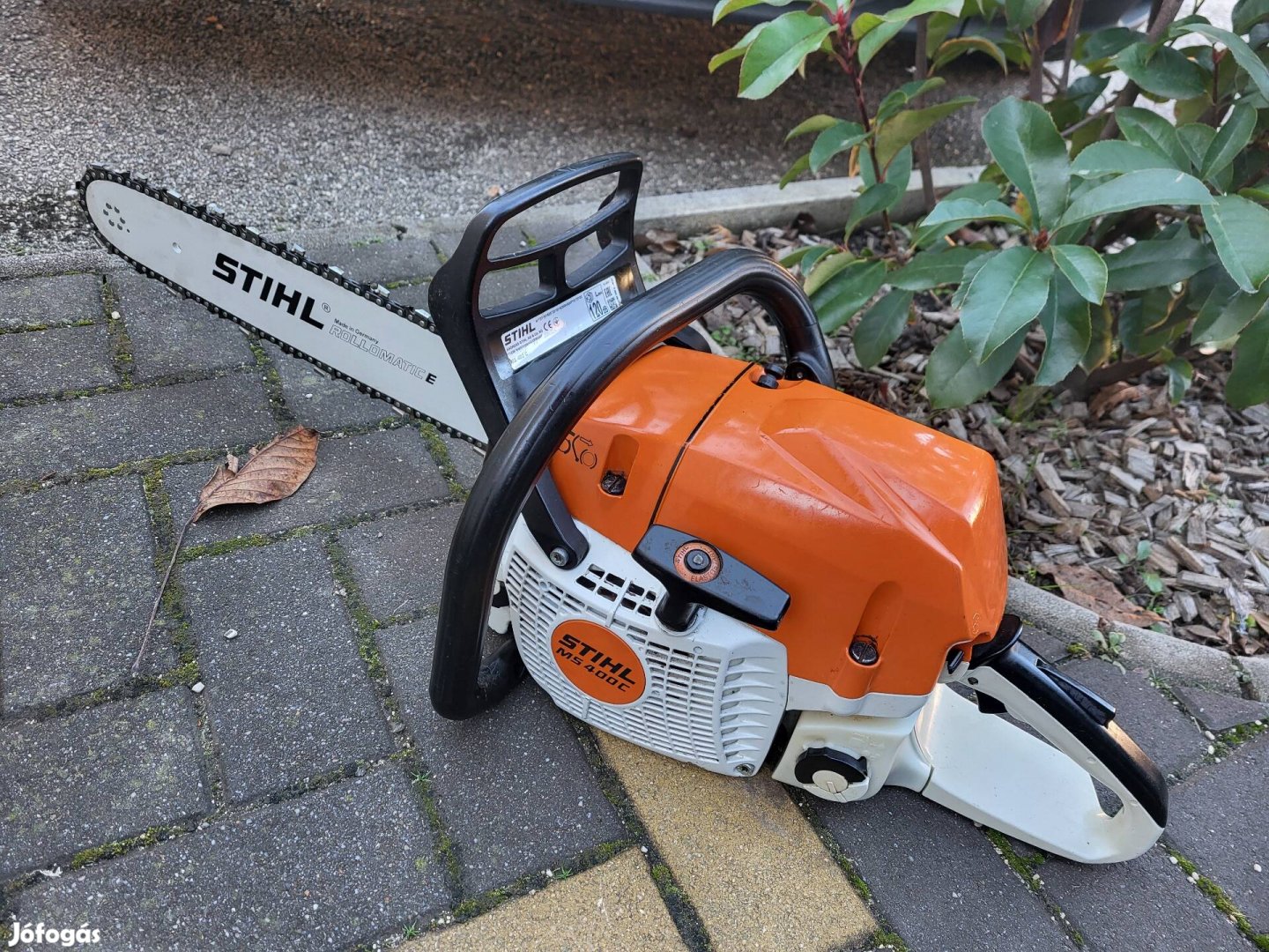 Eladó gyári állapotú stihl ms 400 tipusú motorfűrész!