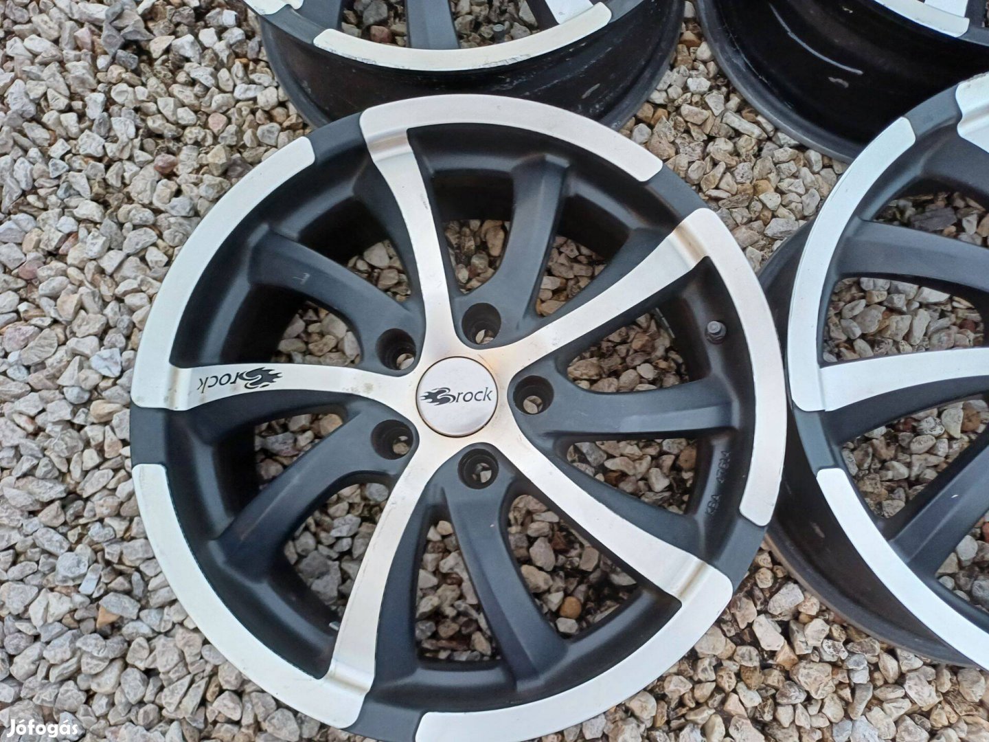 Eladó gyári alufelni Skoda,Vw,Seat,-7Jx17-ET-54-5x112