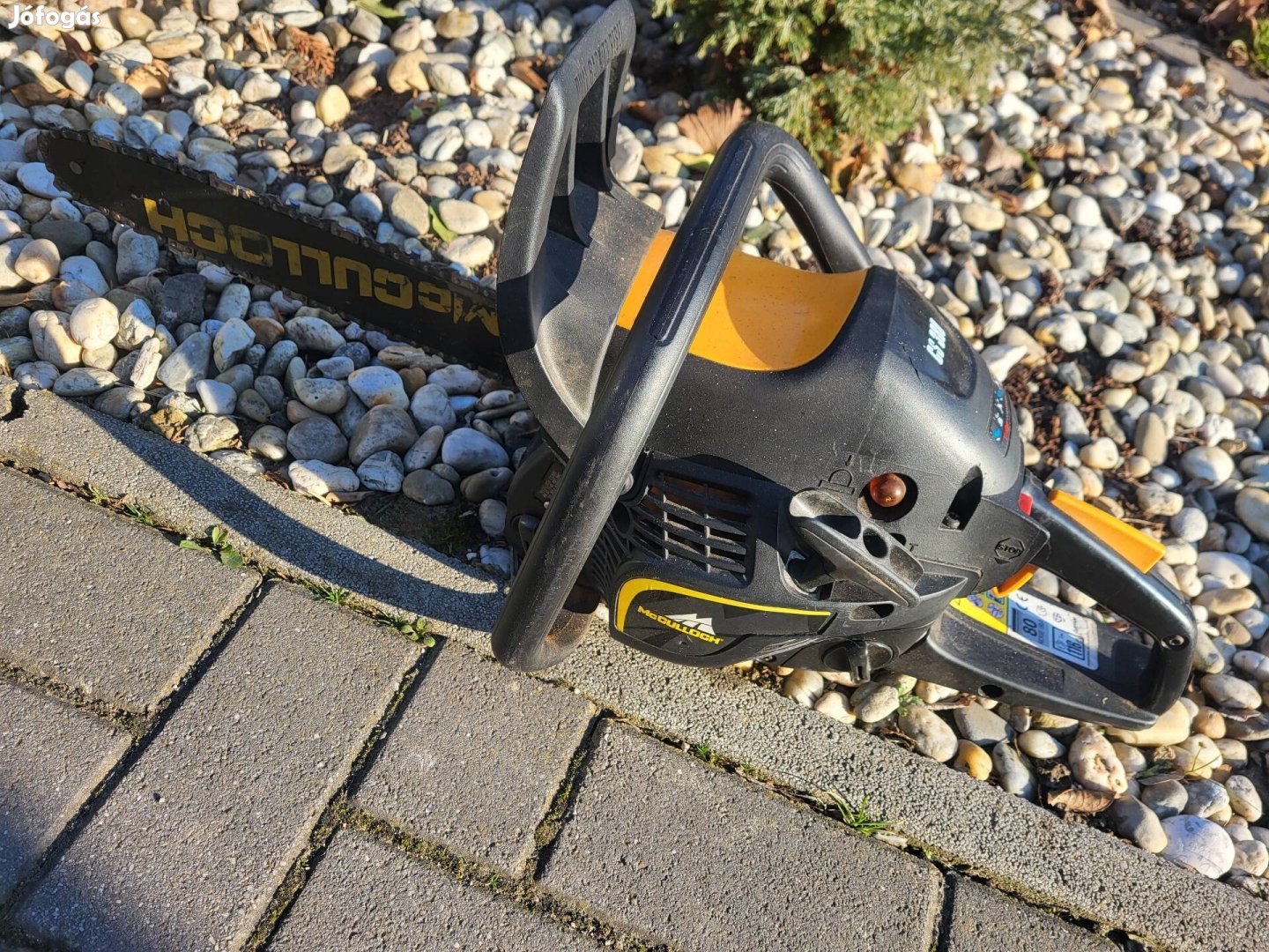 Eladó gyári egy gazdás Mcculloch cs 380 motorfűrész!