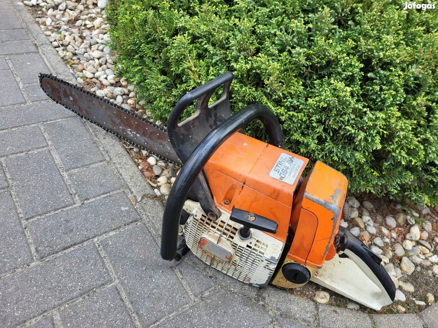 Eladó gyári motoros bivaly erős stihl 064 AV fűrész!