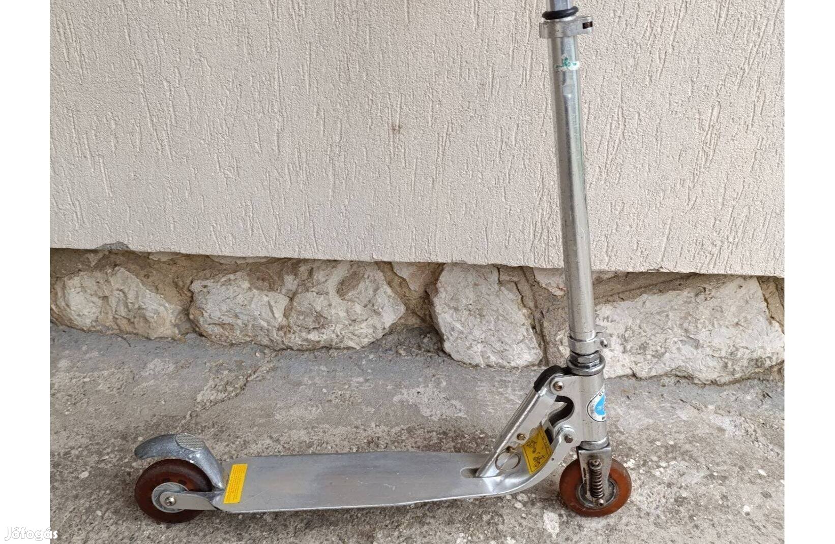 Eladó gyerek alu roller