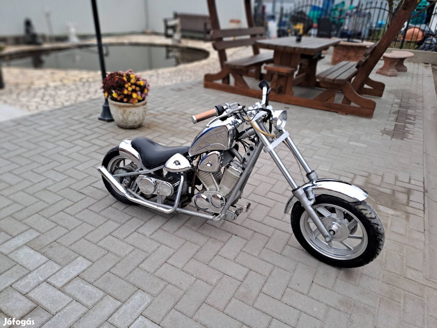 Eladó gyerek chopper motor 50ccm automata önindítós,