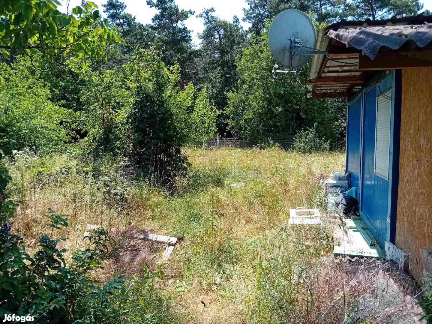 Eladó győrszentiváni zártkert