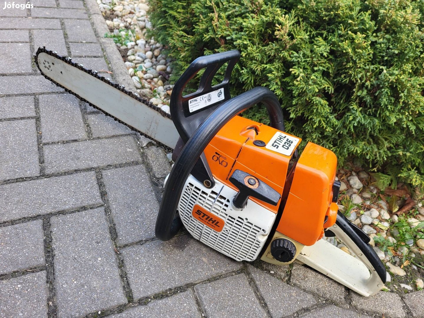 Eladó gyűjteményből egy full gyári stihl 036 fűrész!