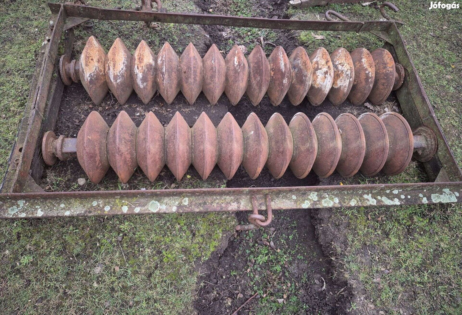 Eladó gyűrűs henger tag