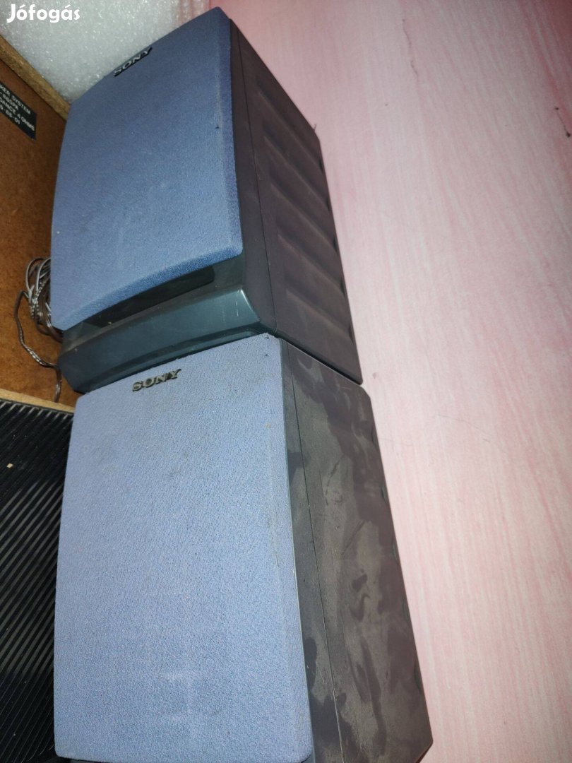 Eladó hangfalak mélynyomó erősítővel tevion mondj egy árat