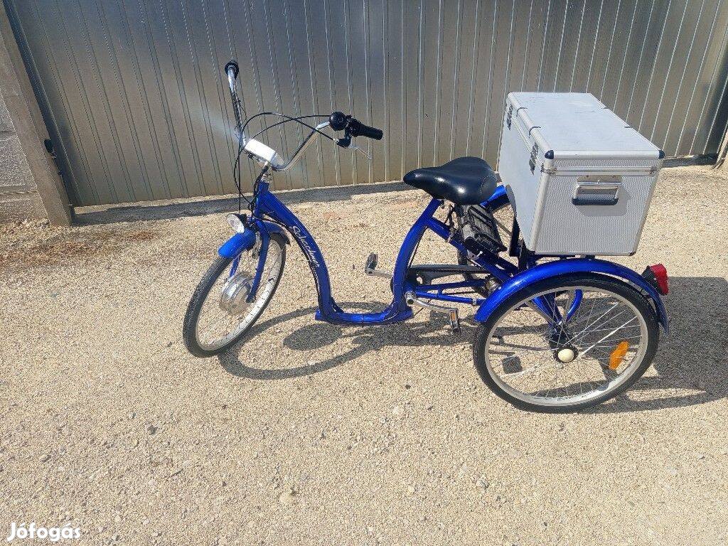 Eladó háromkerekű elektromos kerékpár