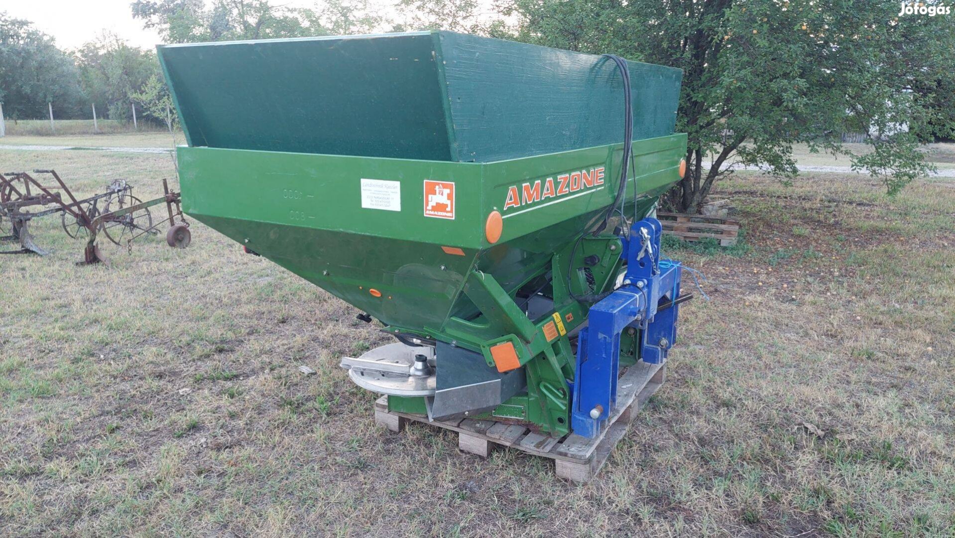 Eladó hárompontos mérleg Agroton B 400 műtrágyaszóró mérleg