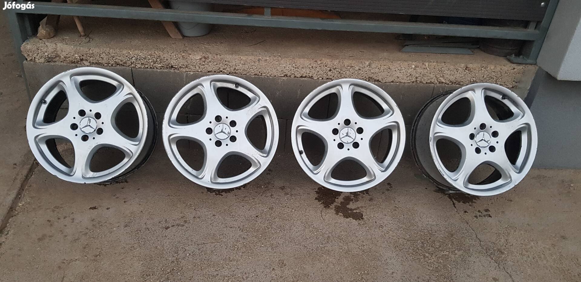 Eladó használt 5x112 18" gyári  W220 Mercedes alufelni garnitúra.