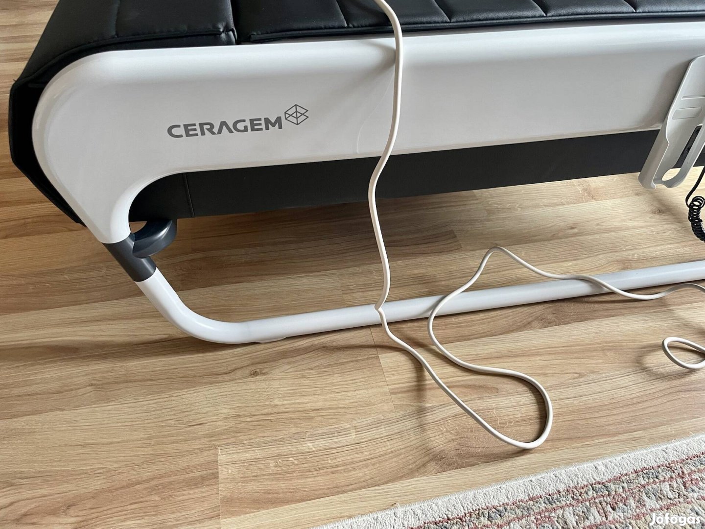 Eladó használt Ceragem V3 Masszázságy áron alul
