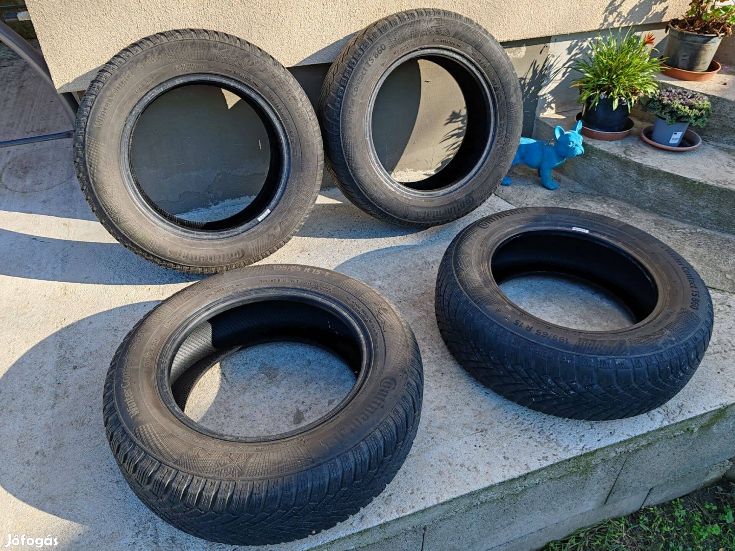 Eladó használt Continental 195/65 R15 téli gumiszett