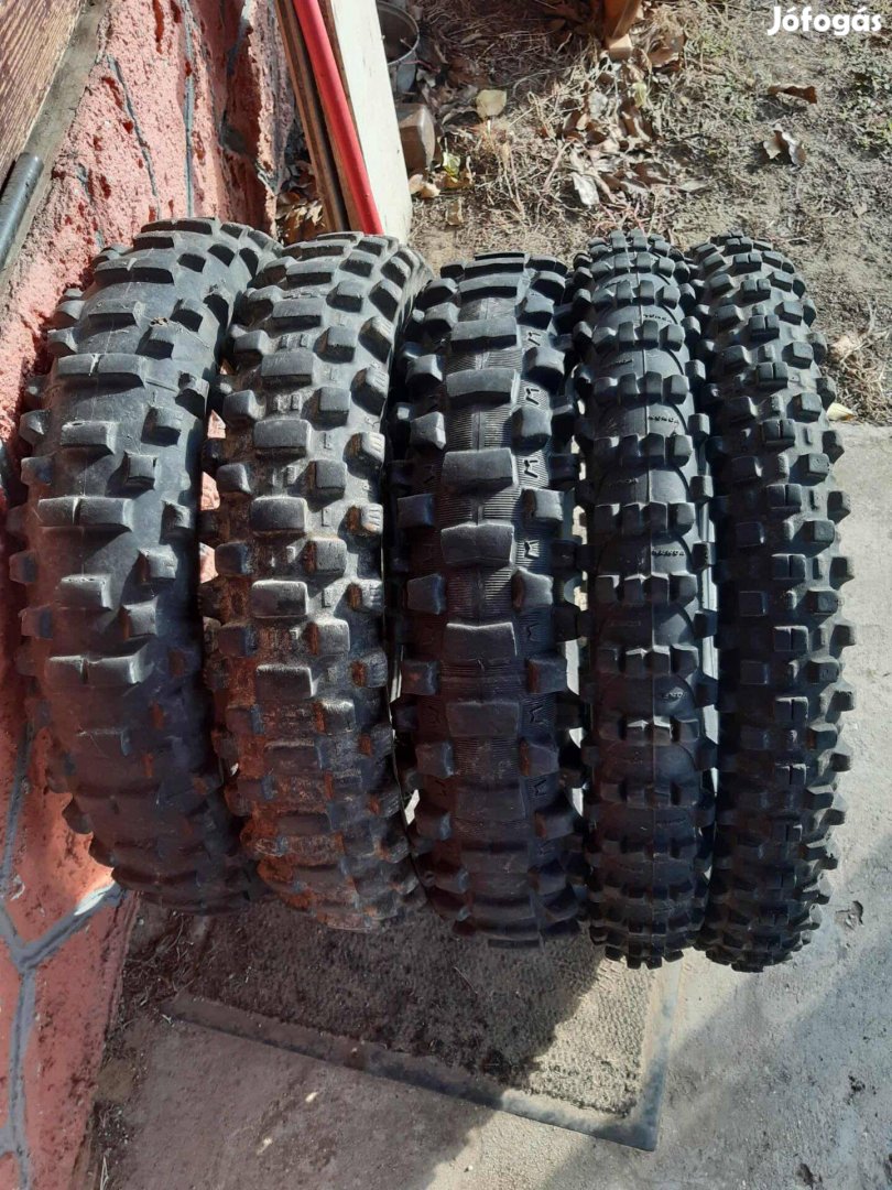 Eladó használt Cross gumi 18-21 méretben