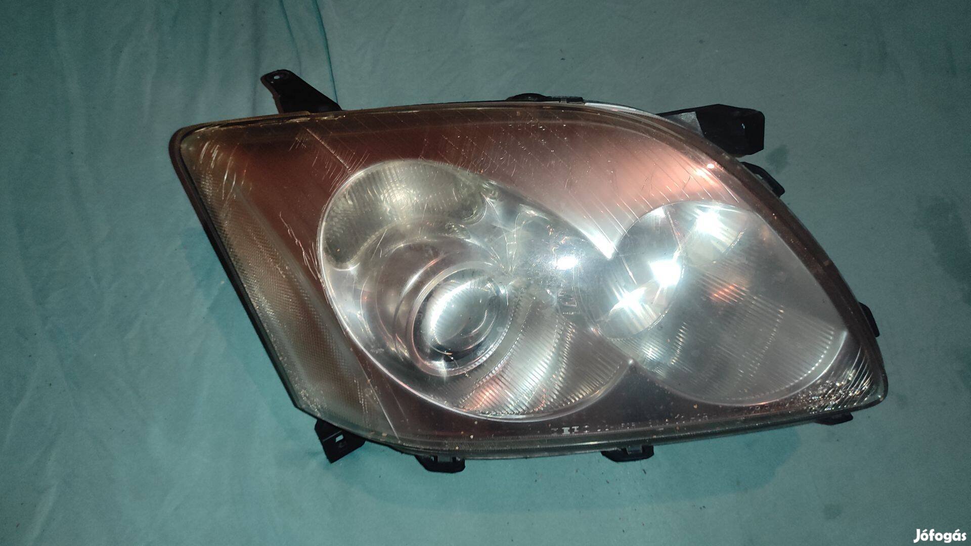 Eladó használt Depo autólámpa