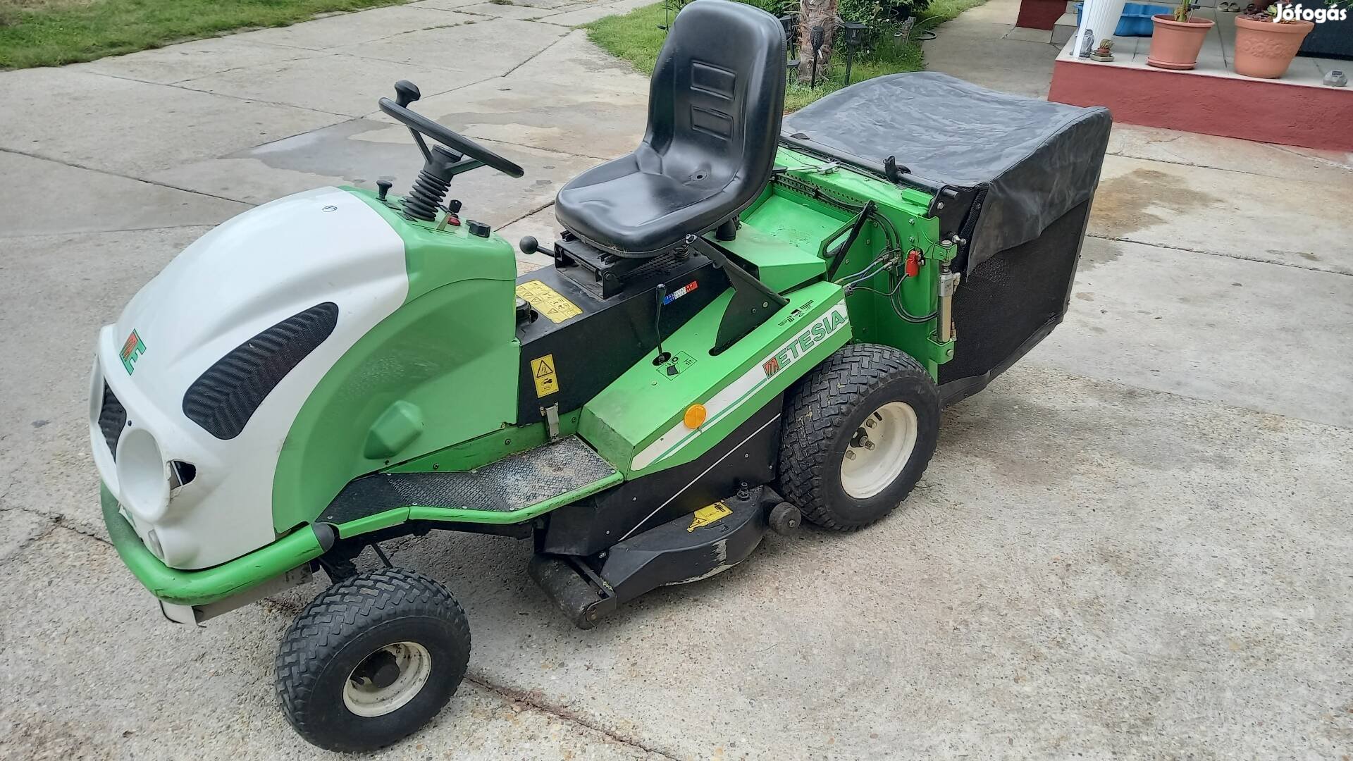 Eladó használt Etesia Hydro 100 evolution Mvehh fűnyírótraktor 