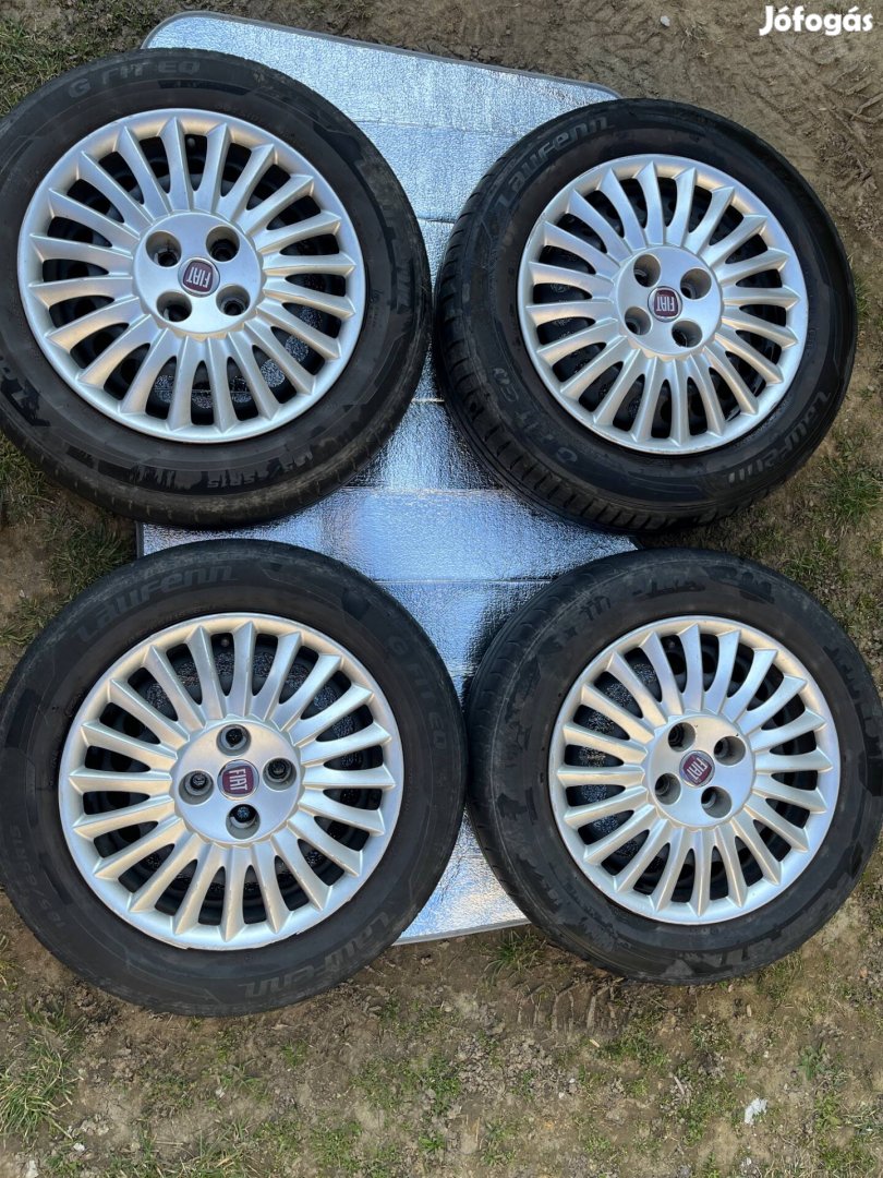 Eladó használt Grande Punto acél felni szett