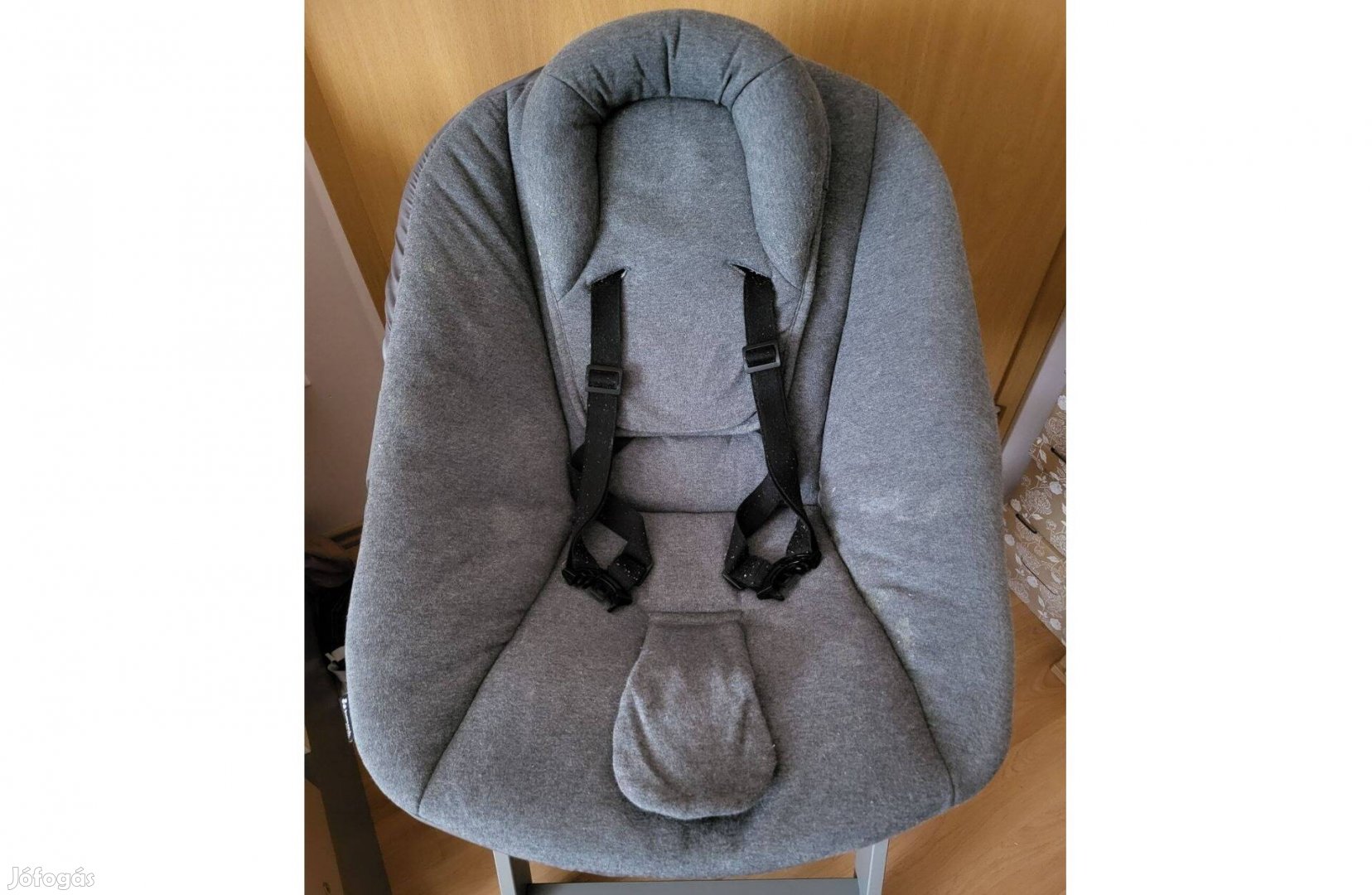 Eladó használt Hauck baba pihenőszék