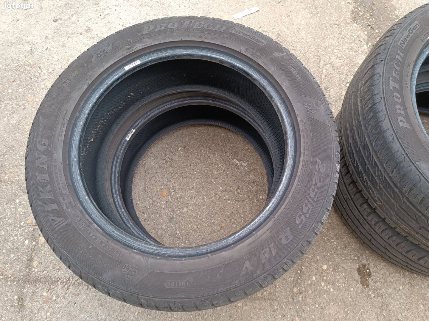 Eladó használt Viking Pro Tech 225/55 r 18 v gumiabroncs