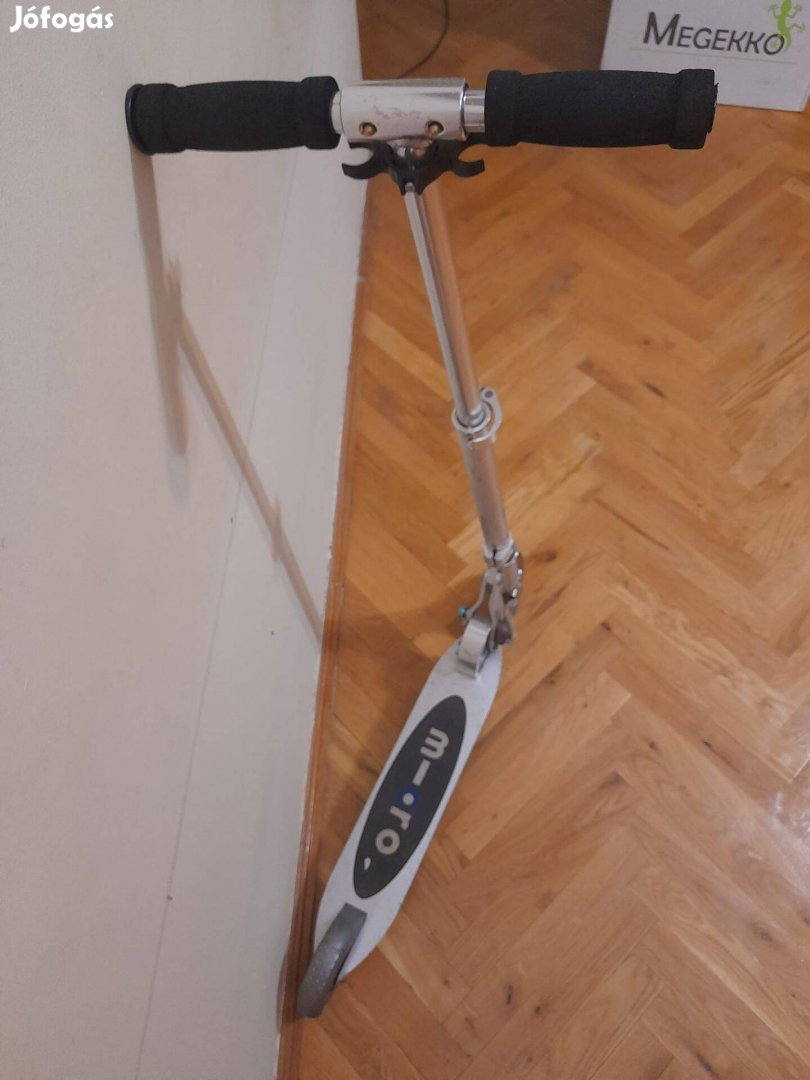 Eladó használt, összecsukható Micro roller