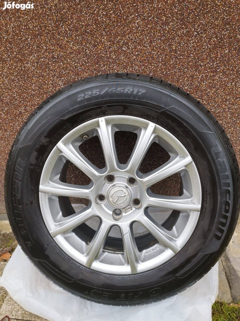 Eladó használt kerékgarnitúra Mazda CX5,CX7 típusokra