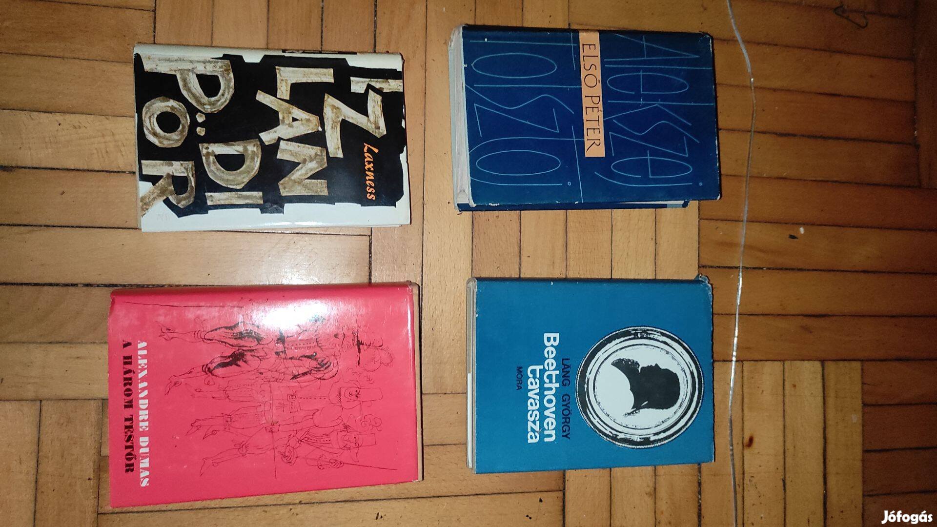 Eladó használt könyvek 4 db egyben