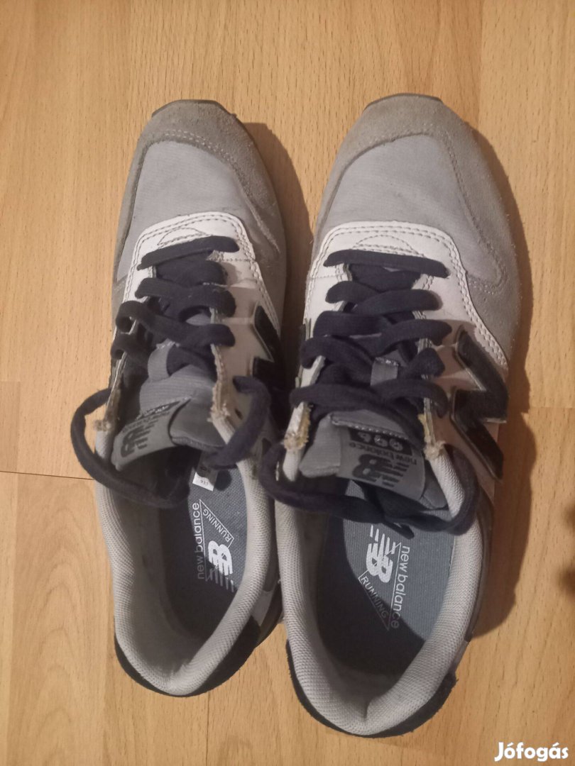 Eladó használt new balance cipő 39-es!