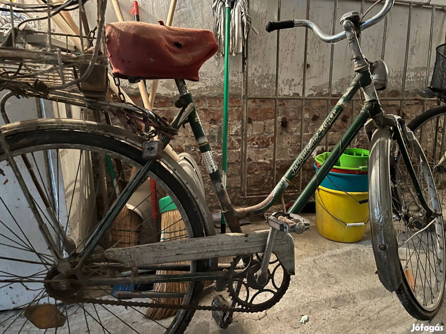 Eladó használt női bicikli