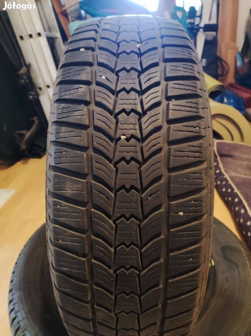 Eladó használt téli gumi 195/65 R15