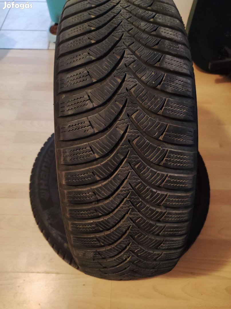 Eladó használt téli gumi 195/65 R15