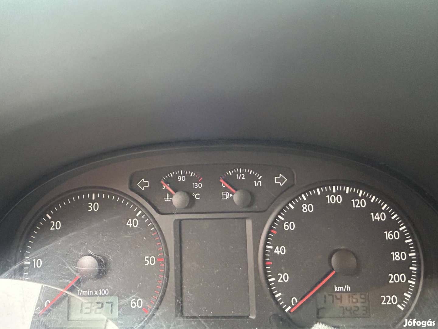 Eladó használtauto