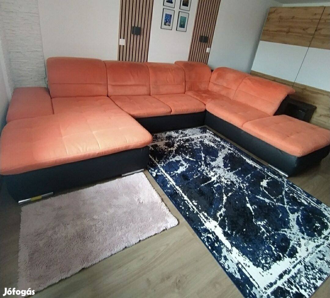 Eladó hatalmas U alakú kanapé