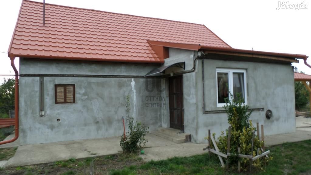 Eladó ház Kunmadaras