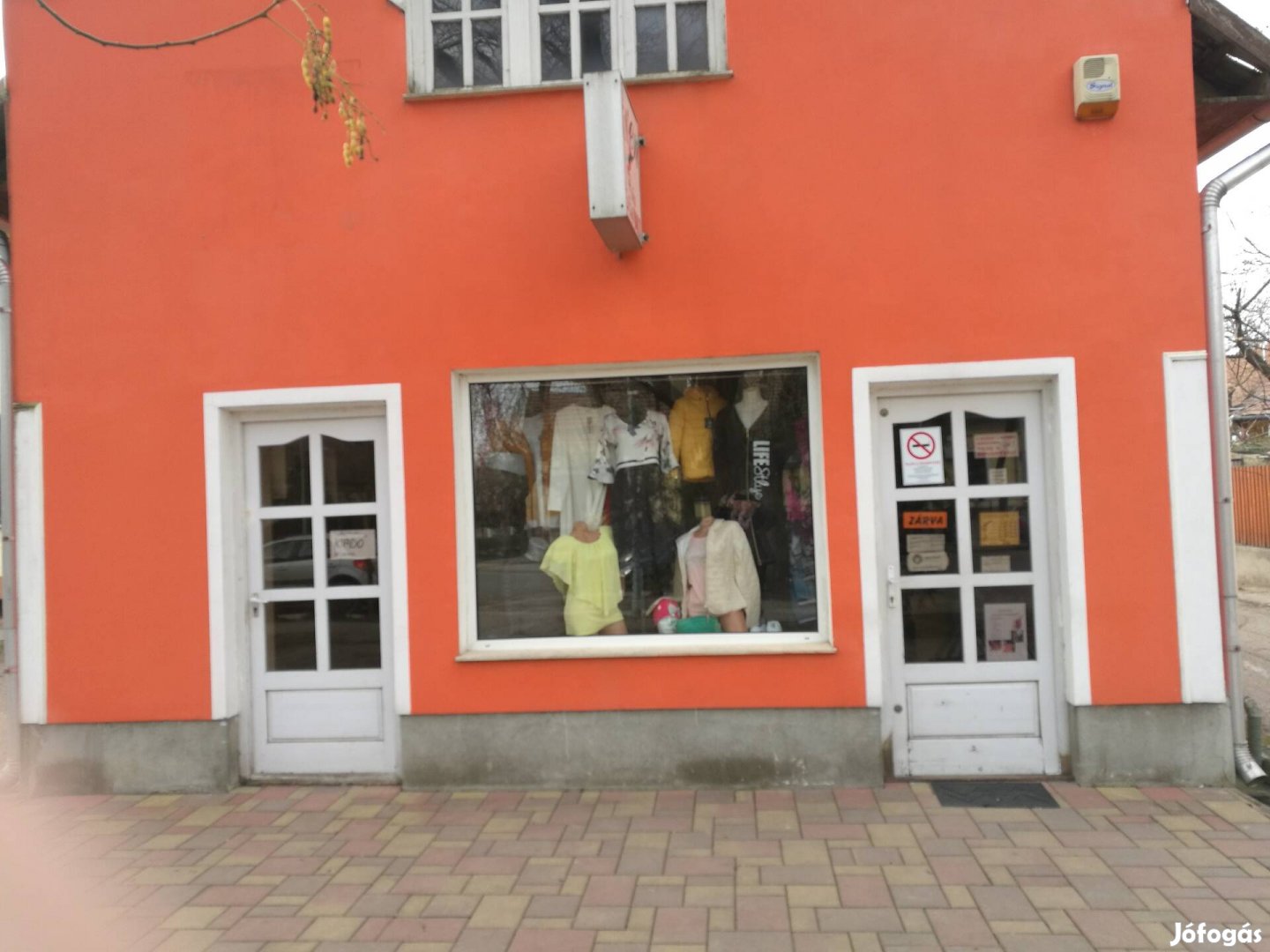 Eladó ház Mezőkeresztes 