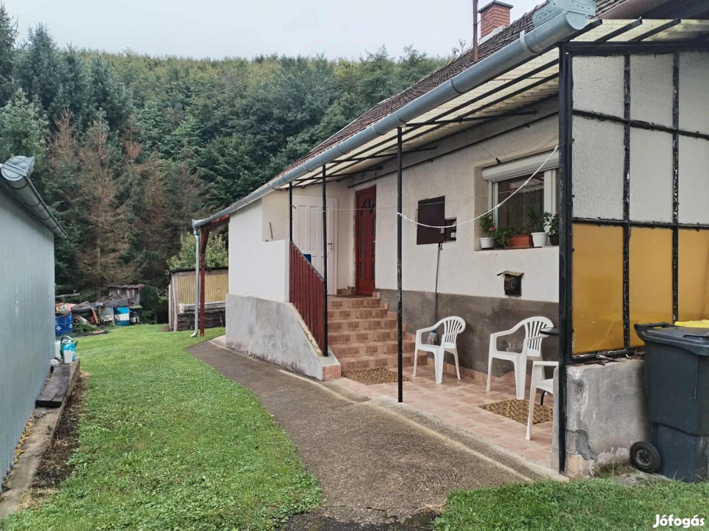 Eladó ház Parádsasvár festői környezetében  patakparti,