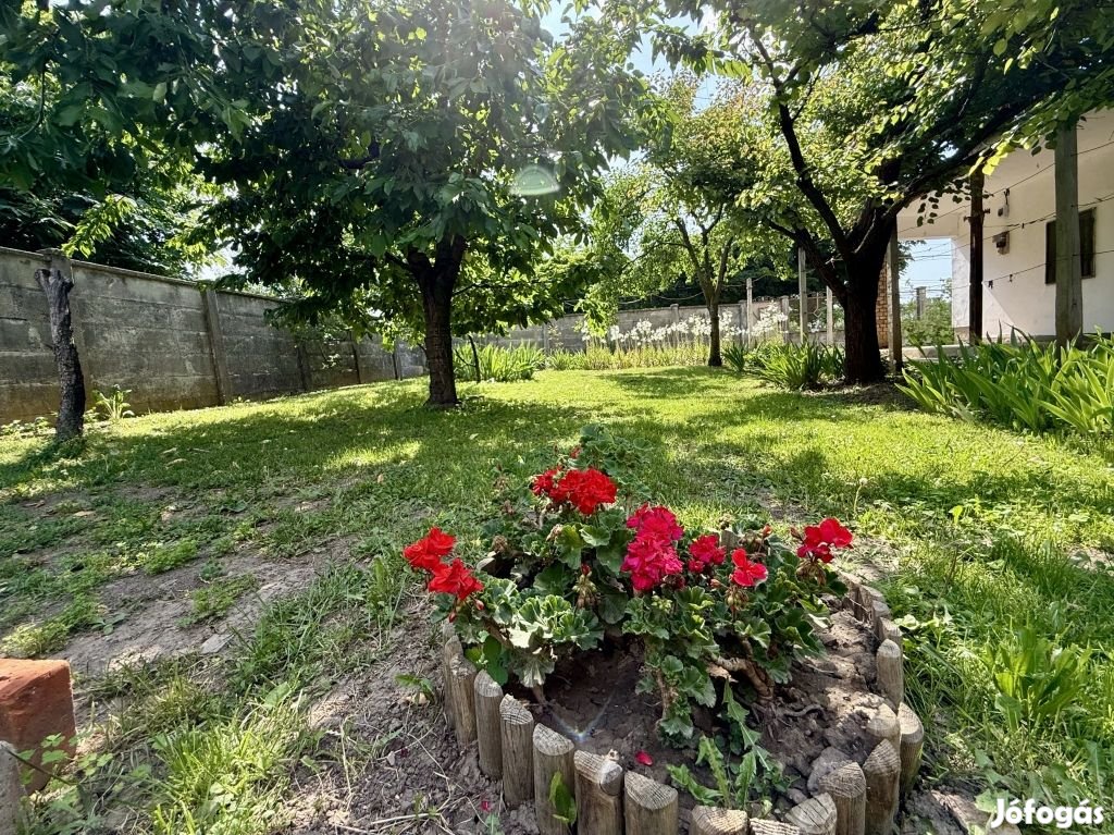 Eladó ház, Békéscsaba