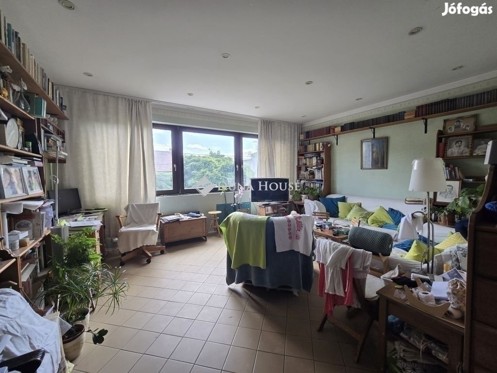 Eladó ház, Budapest 16. ker.