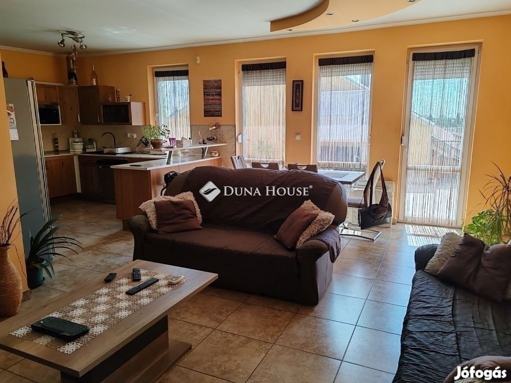 Eladó ház, Budapest 17. ker.