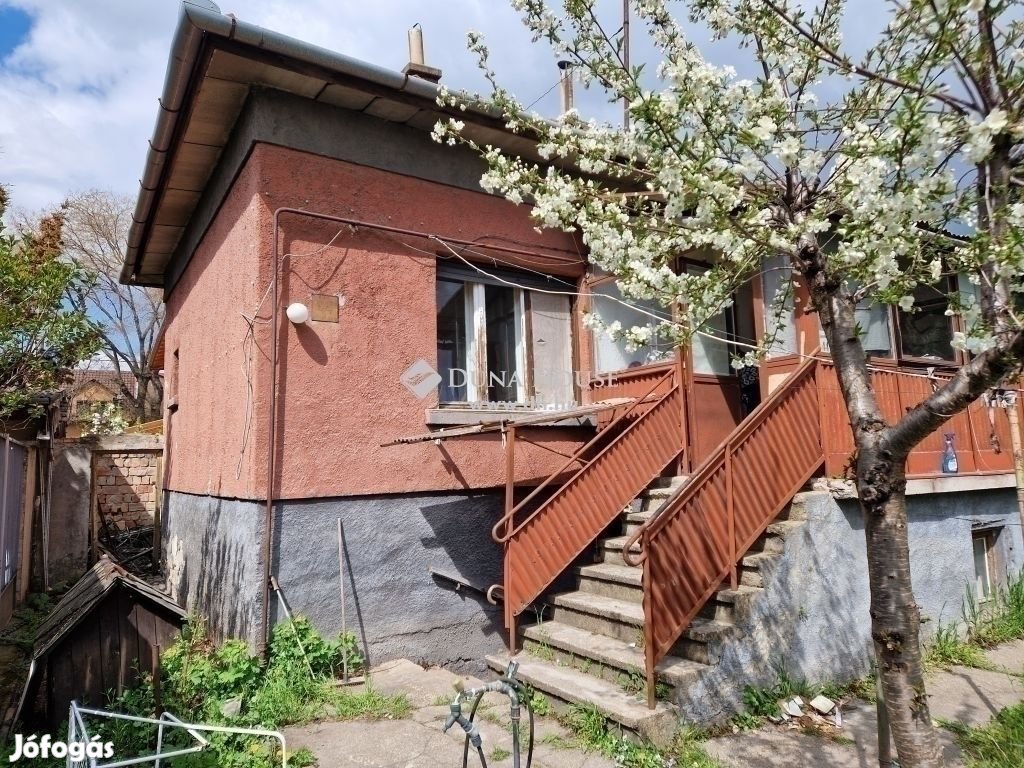 Eladó ház, Budapest 19. ker.