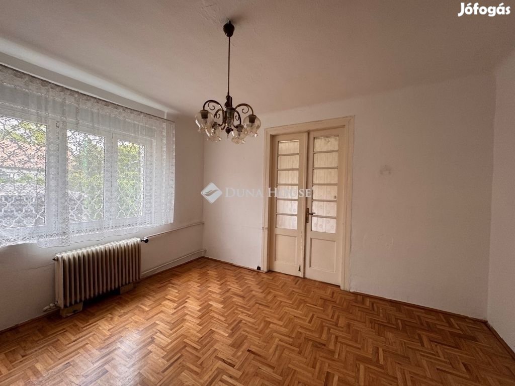 Eladó ház, Budapest 3. ker.
