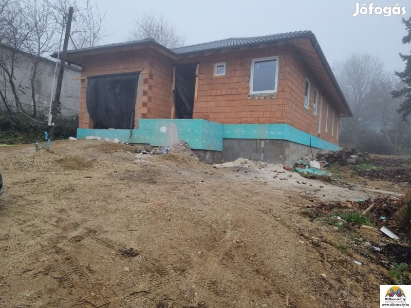 Eladó ház, Érd, 192 m2