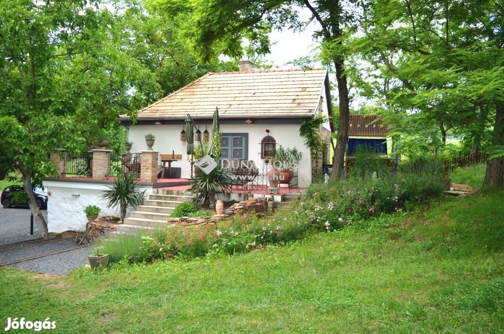 Eladó ház, Gyulakeszi