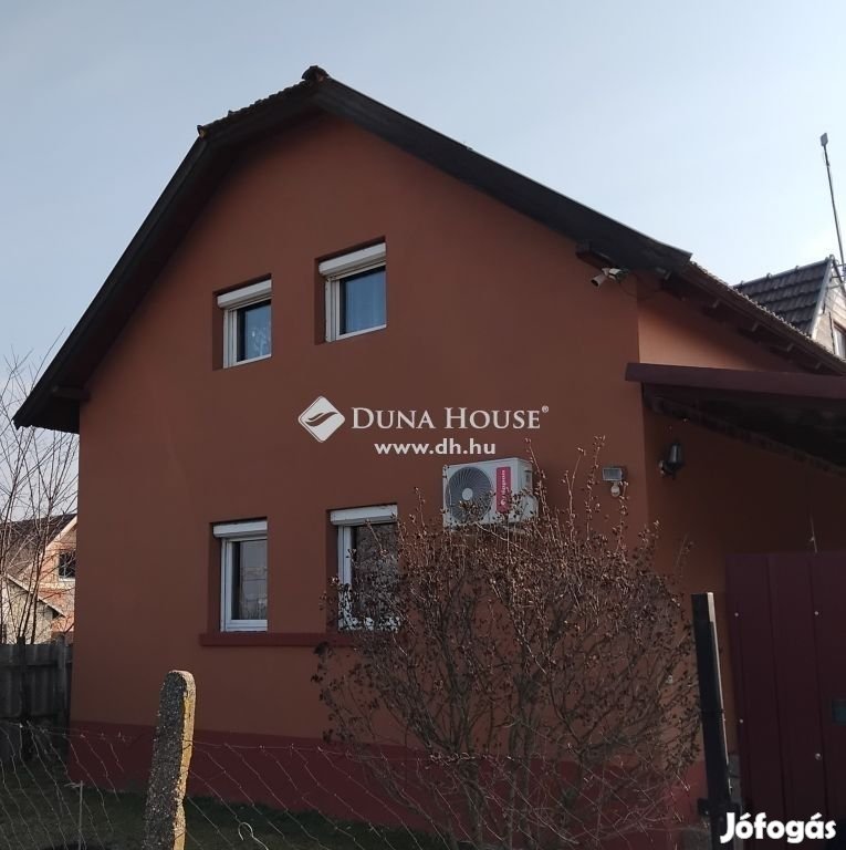 Eladó ház, Lajosmizse